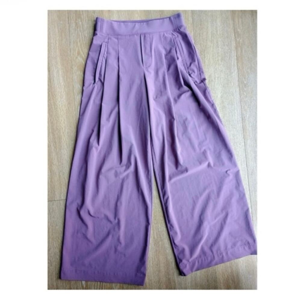 Athleta Brooklyn Heights HighRise Pleated Wide Leg Pants Lilac Opera Mauve flowy